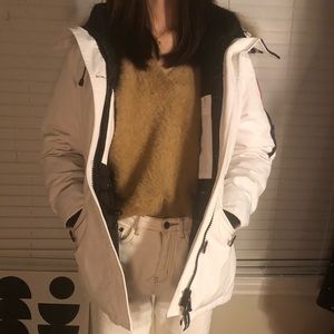 Authentic Canada Goose Montebello jacket